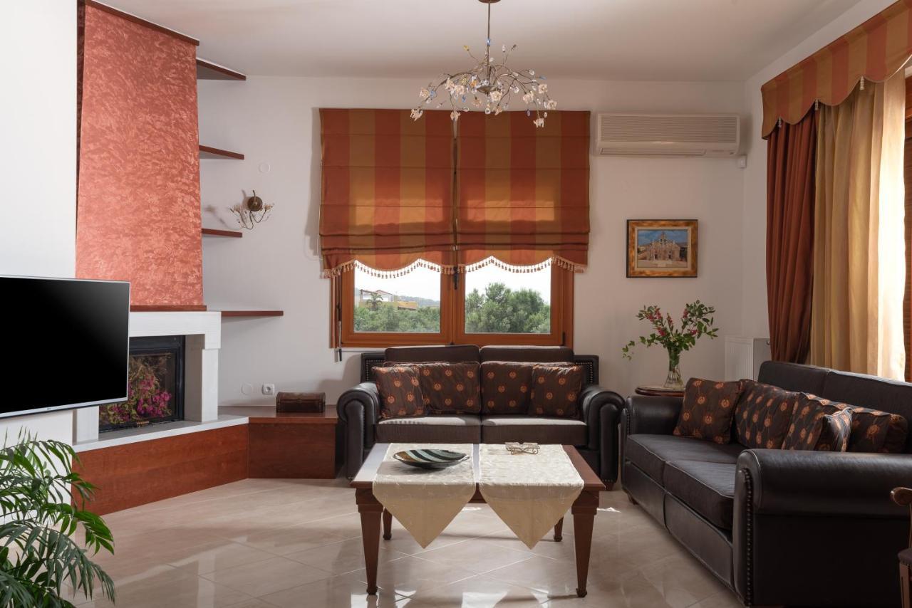 Tsourlakis Residence, An Oasis Of Tranquility, By Thinkvilla Pigí Eksteriør billede